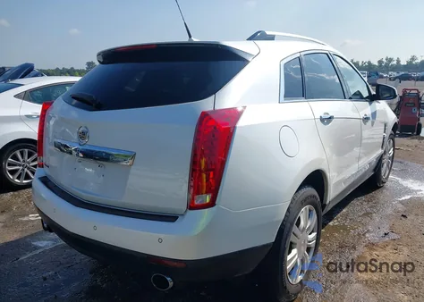 2010 Cadillac Srx Luxury Collection z USA, uszkodzony, nr VIN 3GYFNAEY9AS636047